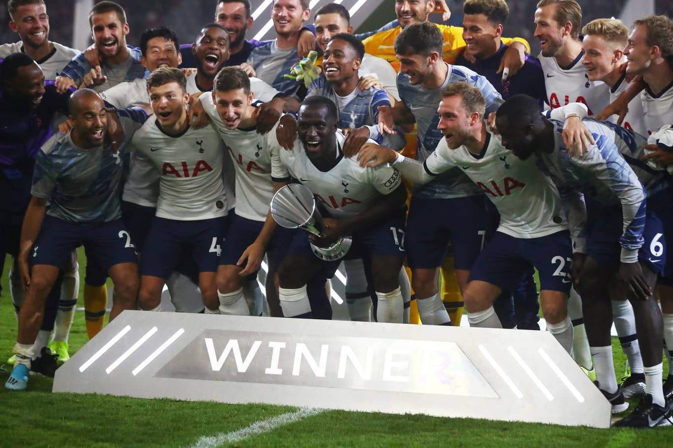 tottenham-bayern.jpg
