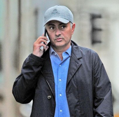 PAY-EXCLUSIVE-Jose-Mourinho-in-West-London.jpg